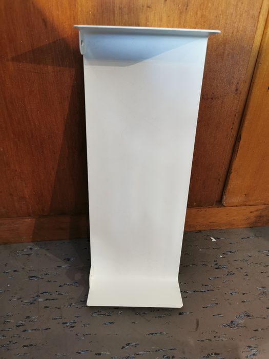 4 prateleiras Enudden novas, sem uso