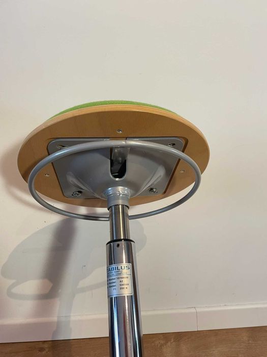 Hoker regulowany BELISE 110 Nowy Styl