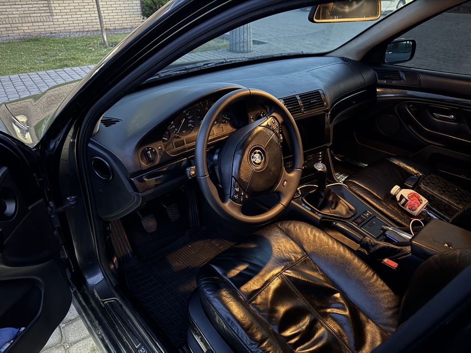 BMW E39 м52 2.8 бензин