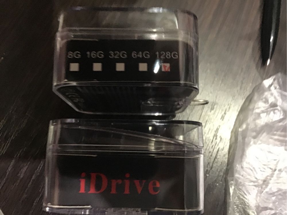 Флешка для iPhone и iPad 32 и 128 GB IDRIVE