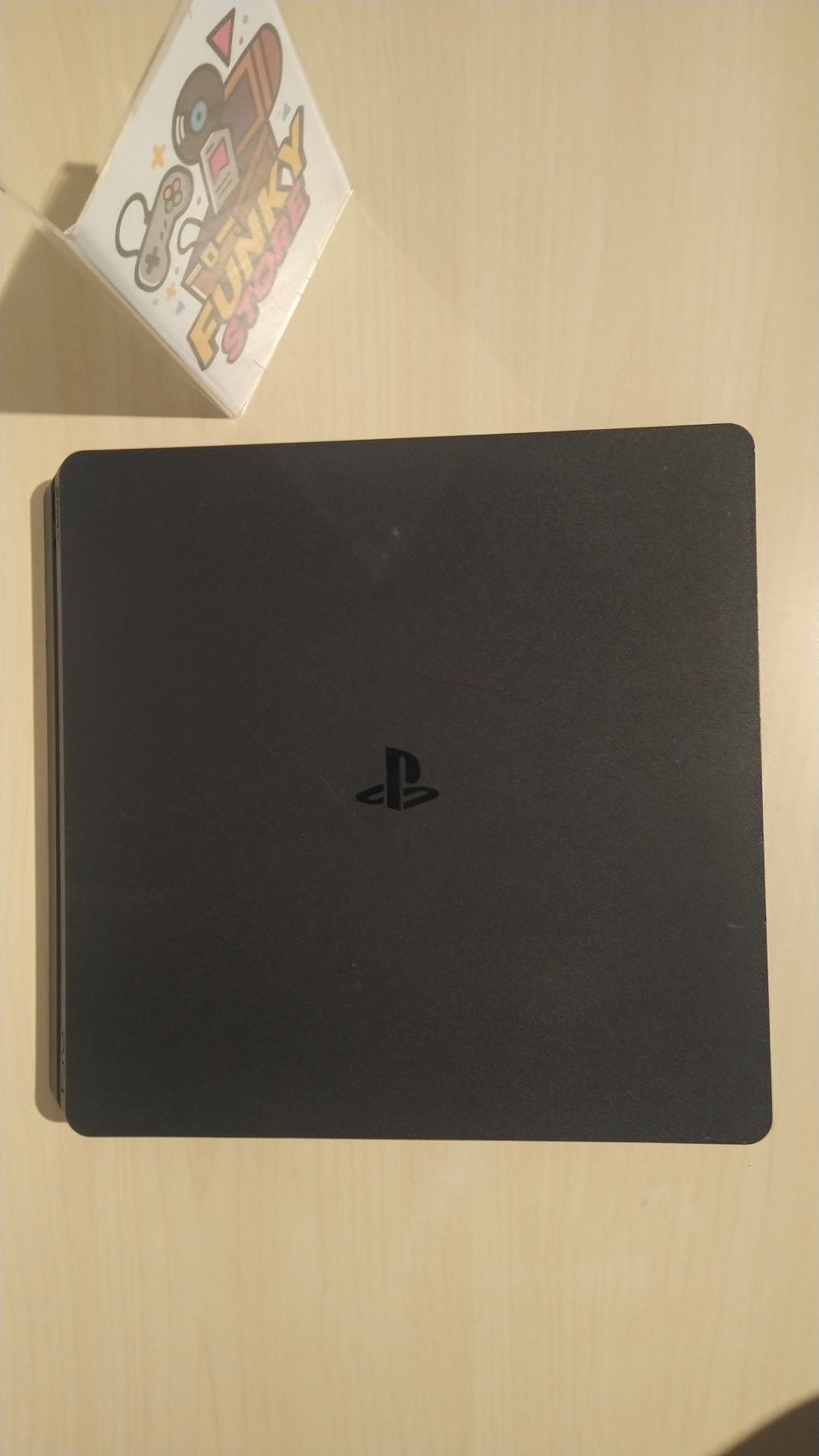 Playstation 4 PS4 Slim 500gb - Apenas consola