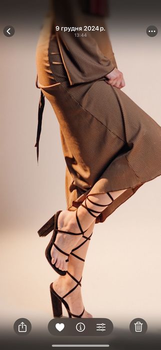 Босоніжки замшеві