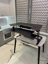 Компьютерний стіл для роботи стоячки .