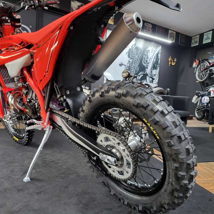 Beta RR X-Pro 300 /2026