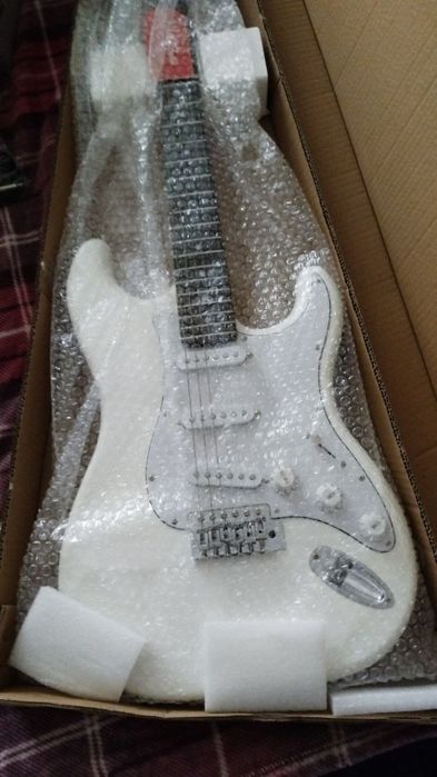 Sprzedam gitarę elektryczną