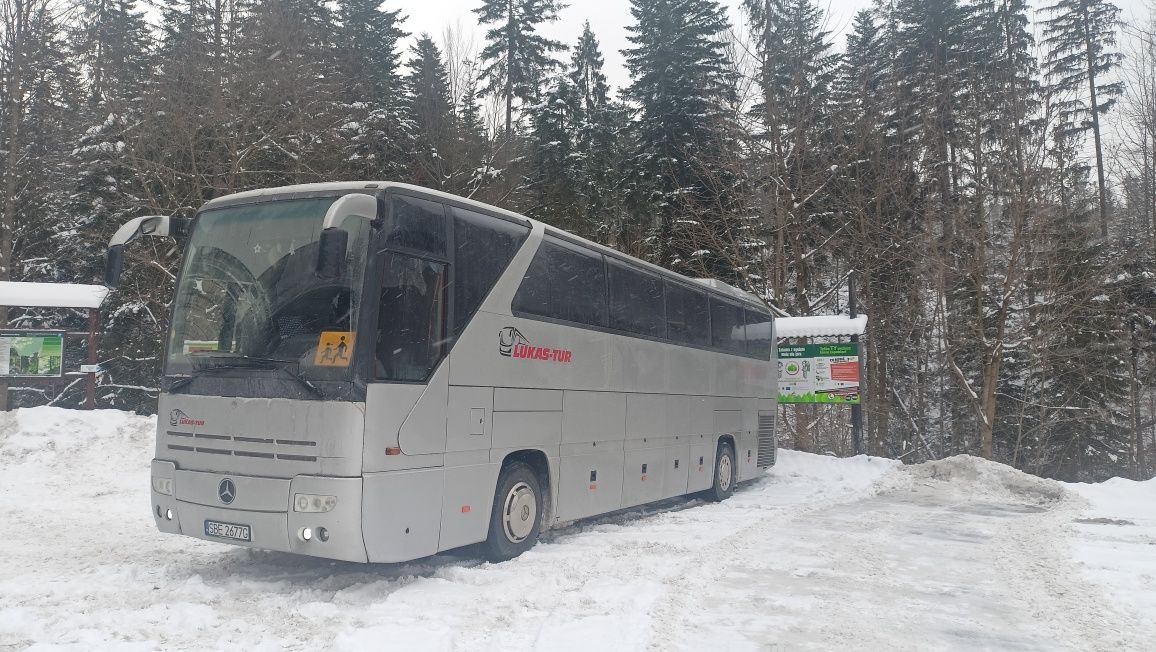 PRZEWÓZ OSÓB-WYNAJEM autokar-busy, transfery lotniska, wesela!