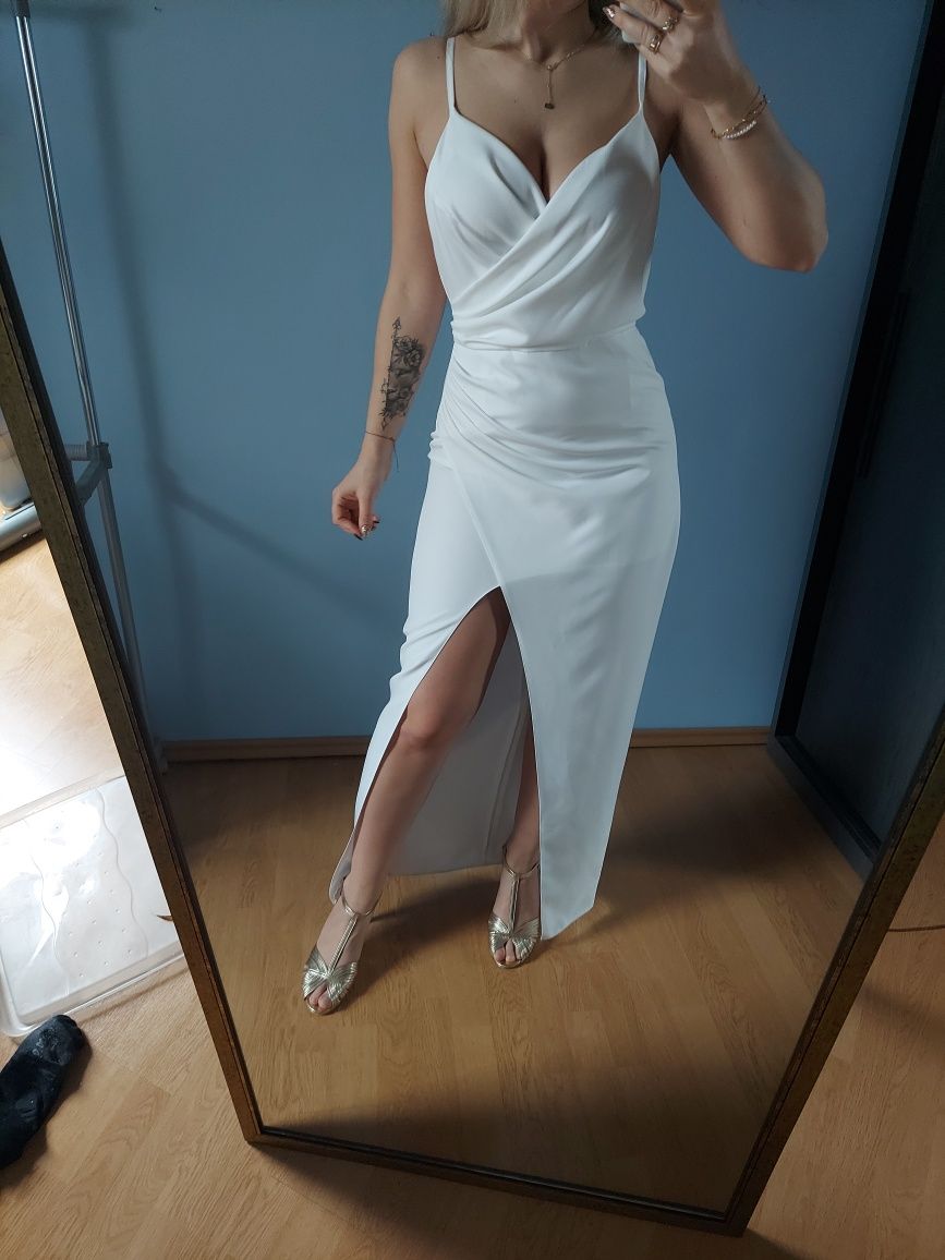 Piękna biała długa sukienka maxi