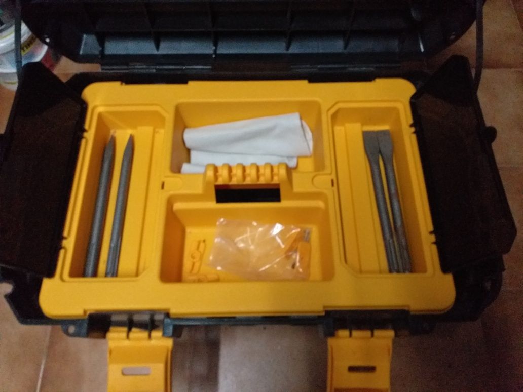 Martelo pneumático Dewalt d25900k, Novo