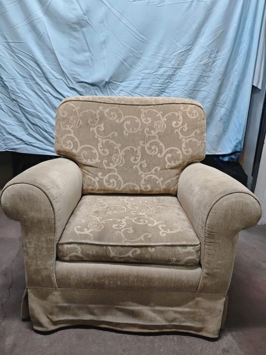 Conjunto Sofá cama 2 lugares e poltrona