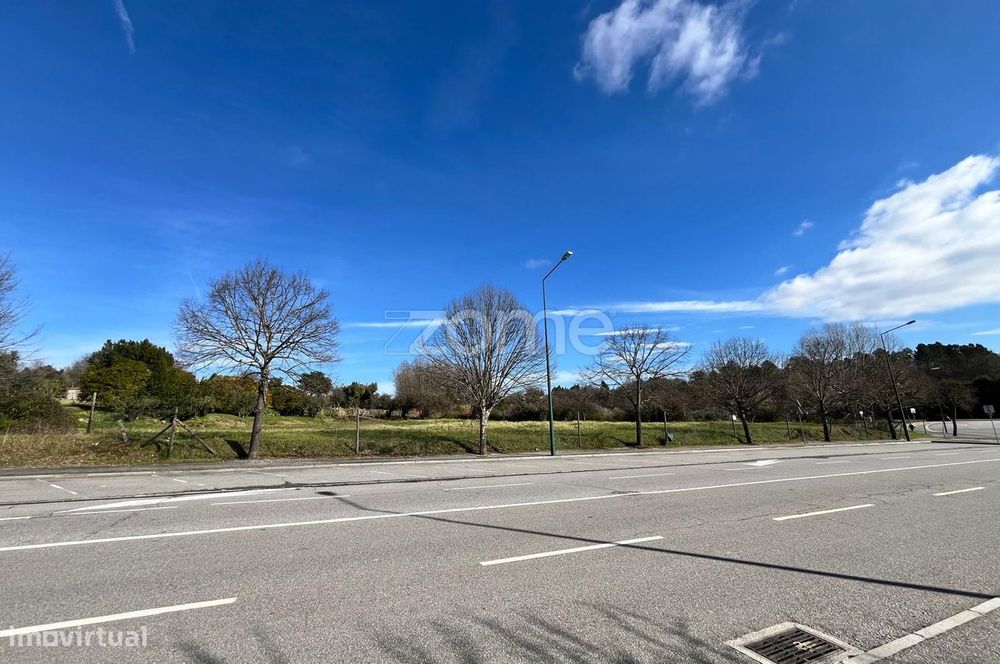 Terreno Urbanizável Premium - Região Central de Viseu - 14.300 m2