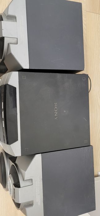 Sprzedam wieżę Sony HCD-BX5