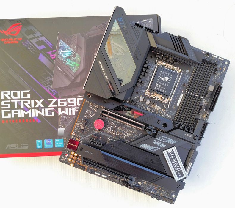 ТОП! ASUS Rog Strix Z690-F Gaming WiFi (s1700)