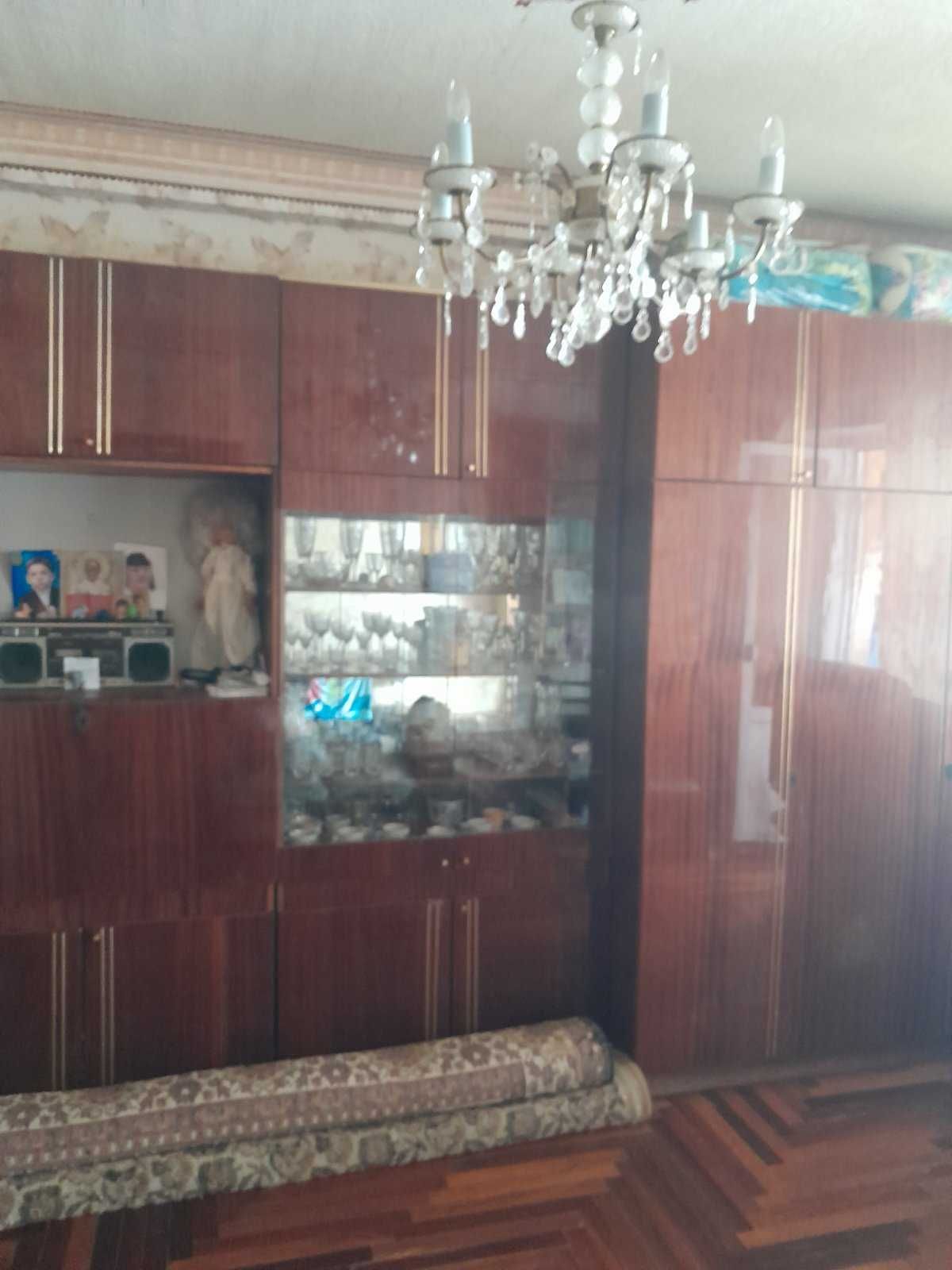 *2х кімнатна квартира по вул. Миколи Краснова, пос. Димитрова
