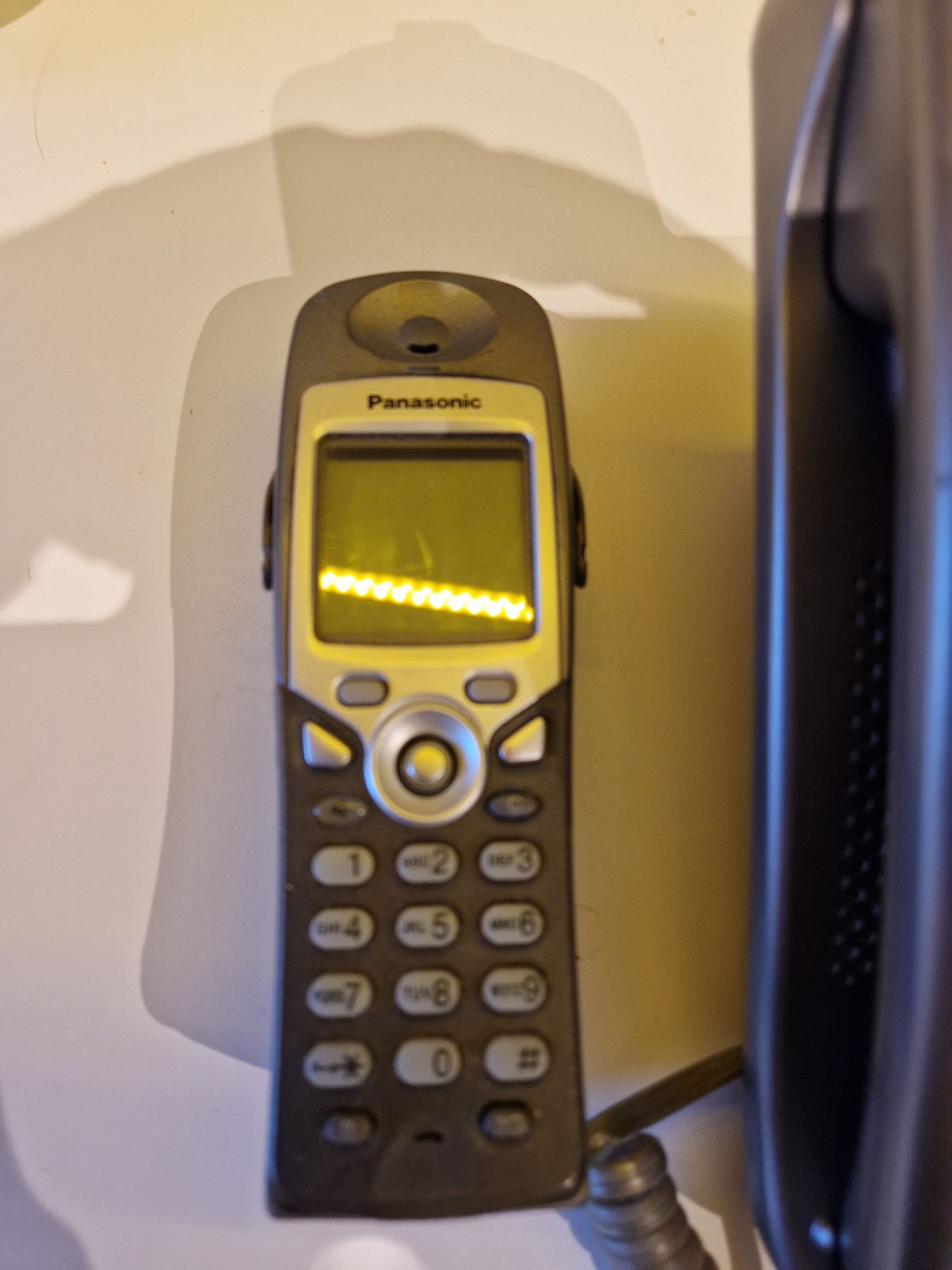 Telefon bezprzewodowy, stacjonarny Panasonic Dect