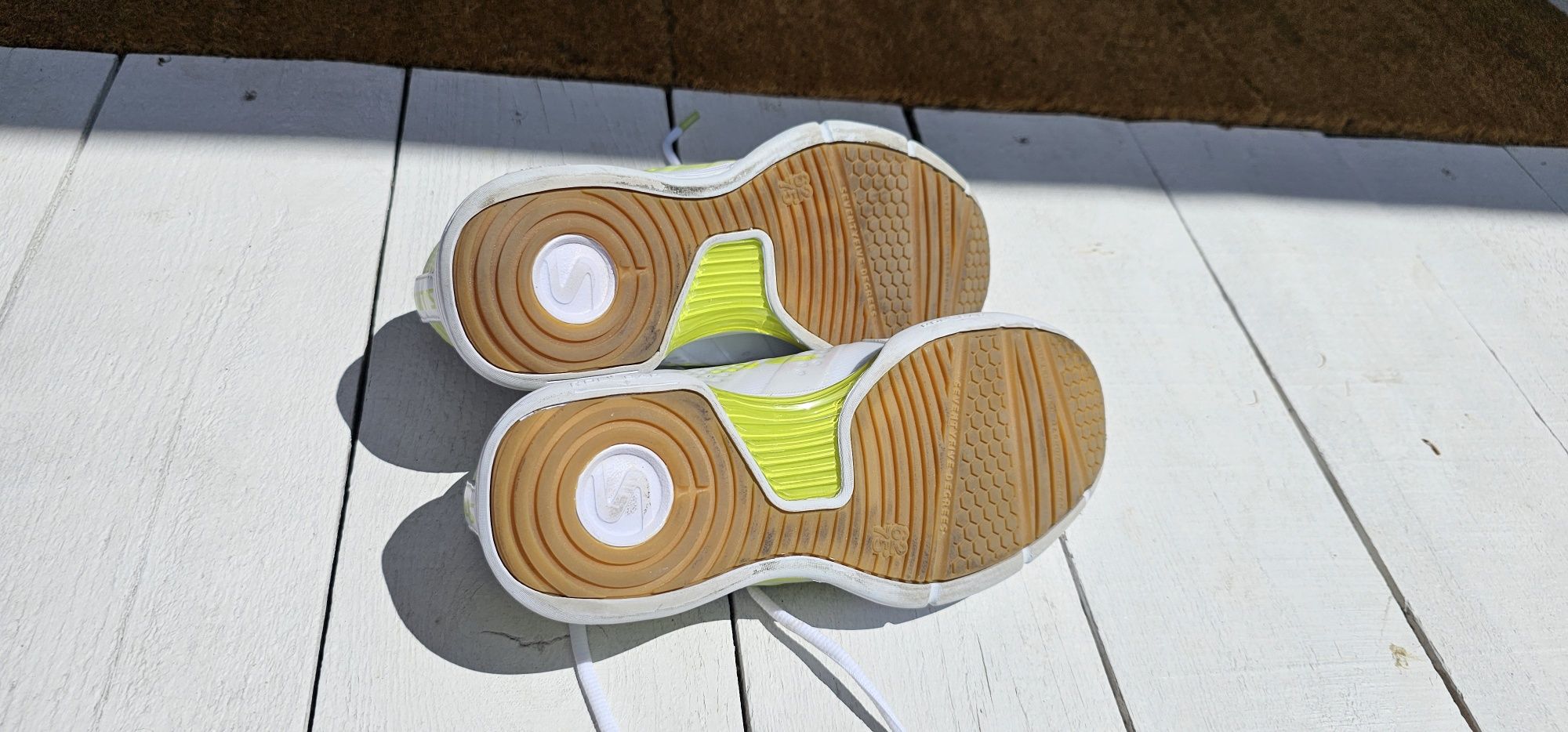 Salming Viper 5 damskie buty do tenisa rozmiar40⅔ wkładka26cm jak nowe