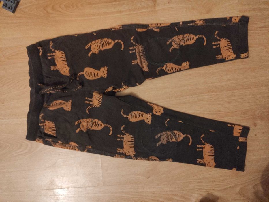 Spodnie dresowe bawełniane 104