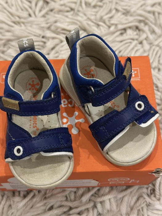 Сандали Biomecanics / zara  20 р.