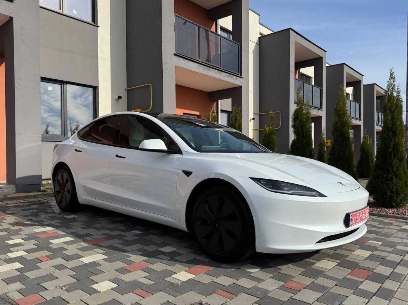 Tesla model 3 Highland 2025 Dual motor Long Range