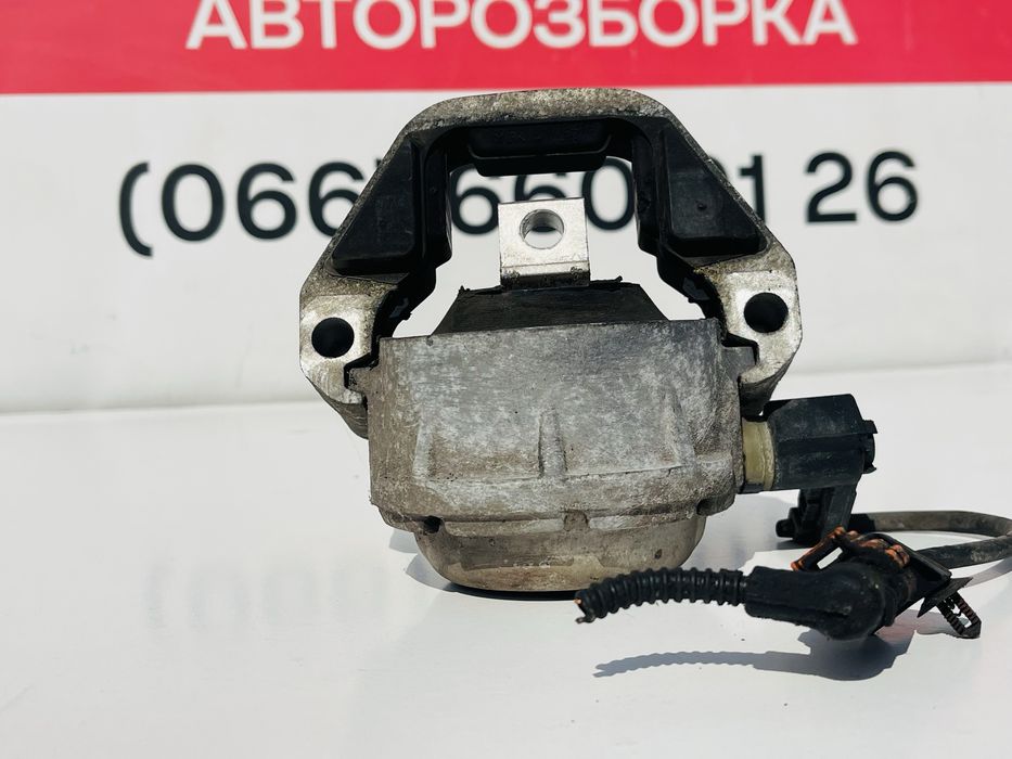 Подушка Двигуна Audi A6 C7 3.0 Audi A6 C7 Розборка Шрот Ауді А6 С7
