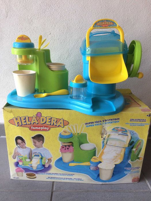 Heladera Famoplay