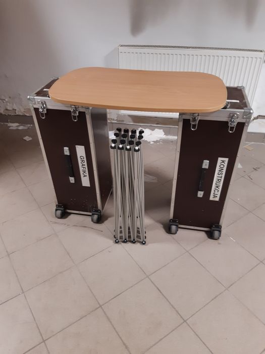 Sprzedam ściankę wystawiencza