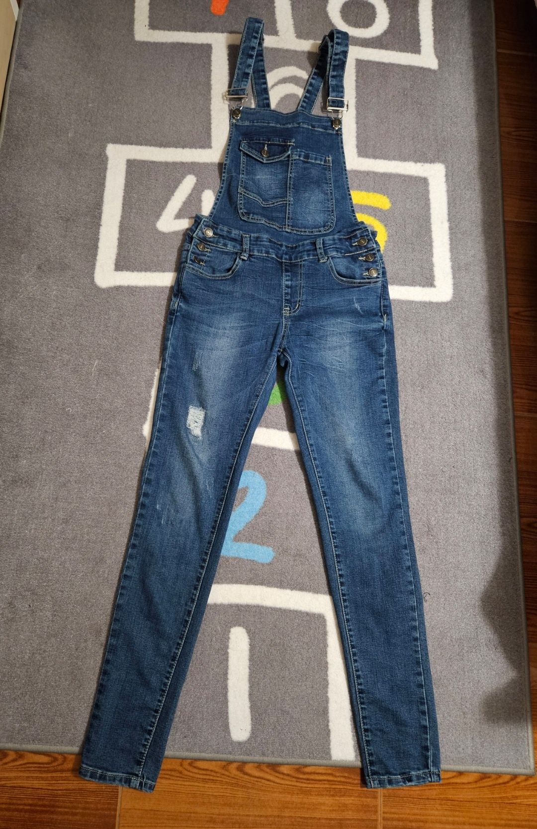 Jardineira ganga (tam 36) CSX Fashion - nova

Jardineira nunca usada,