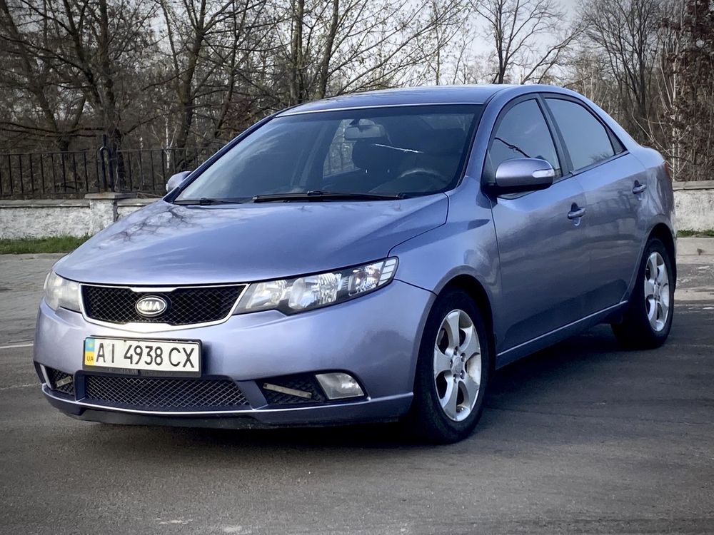 Продам Kia Cerato 2.0 газ/бензин 2010 модельный год идеал!