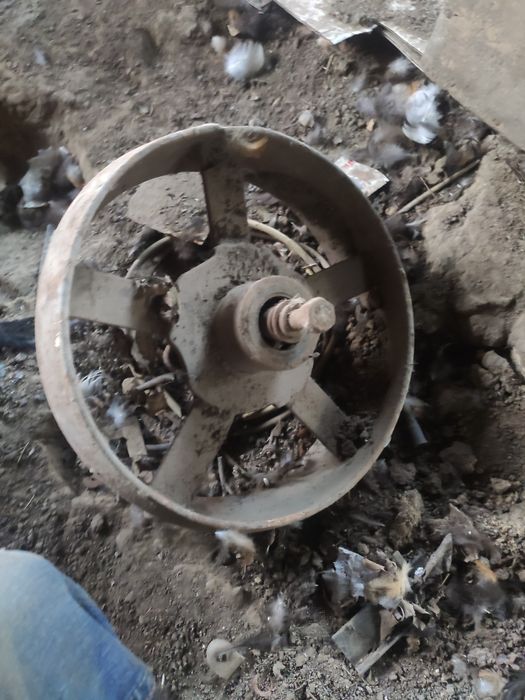 Опорне Колесо для плуга сг техніки металеве