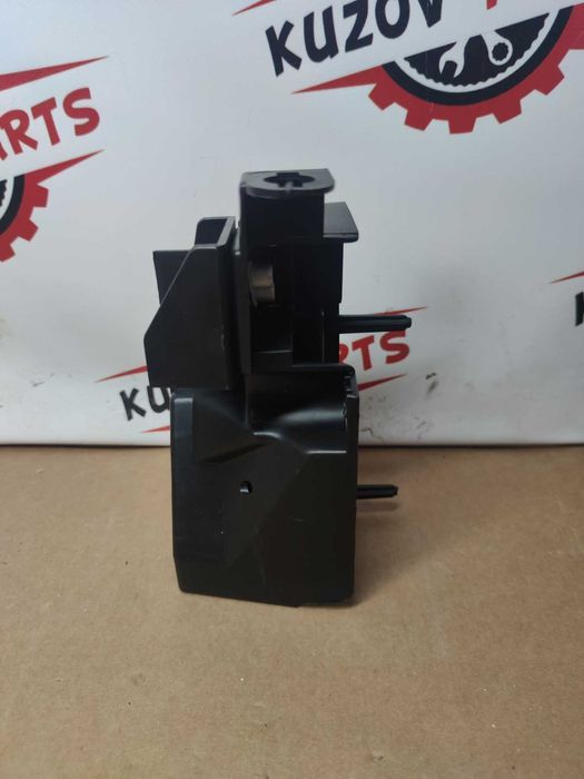 Кронштейн радіатора Jeep Cherokee 2019-