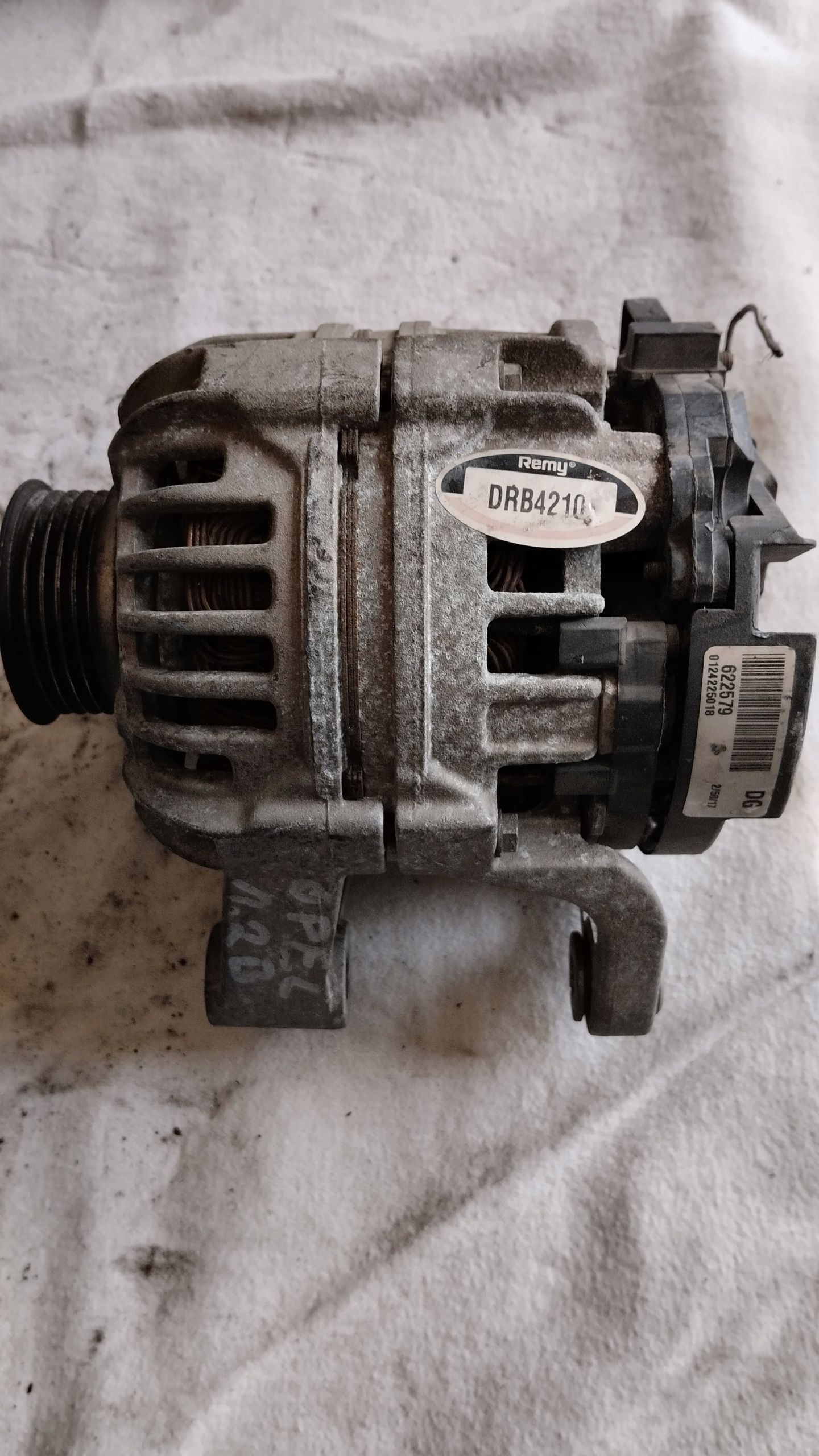 Alternator Opel Astra G H Corsa C D Meriva a 1.4 12V DRB4210