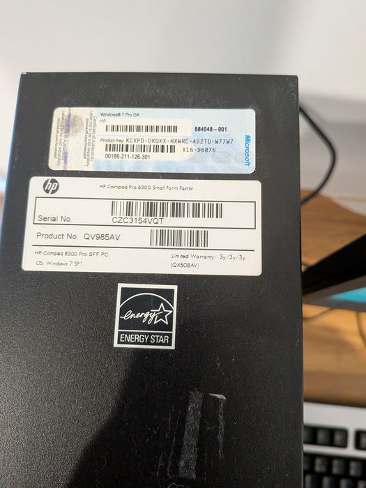 Conjunto computador + periféricos