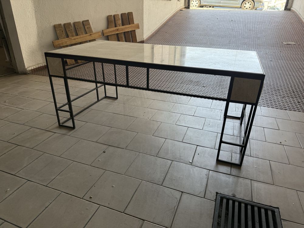 Mesa de Apoio - pedra molianos