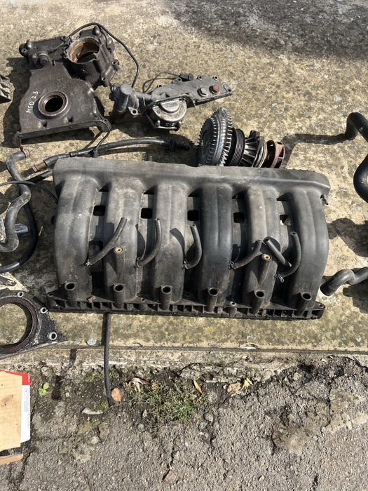 Впусуний колектор BMW м50б25 Розборка