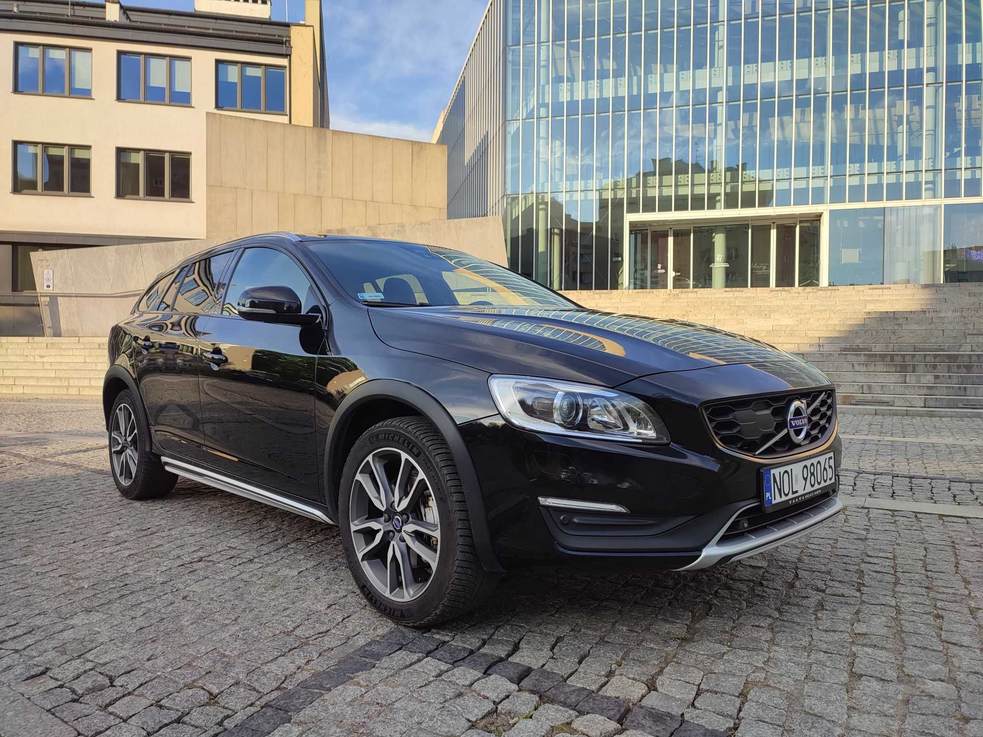 Volvo V60 Cross Country T5 245KM Polski Salon