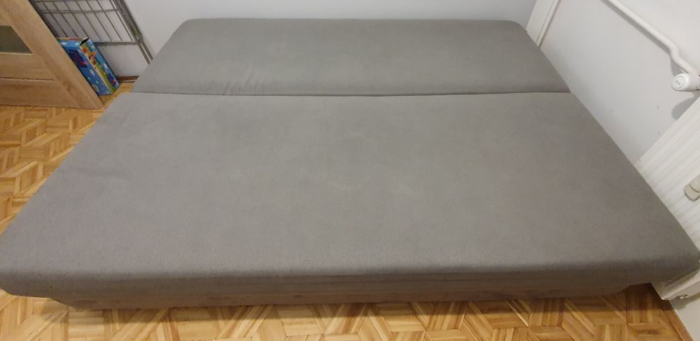 Kanapa z funkcją spania BRW