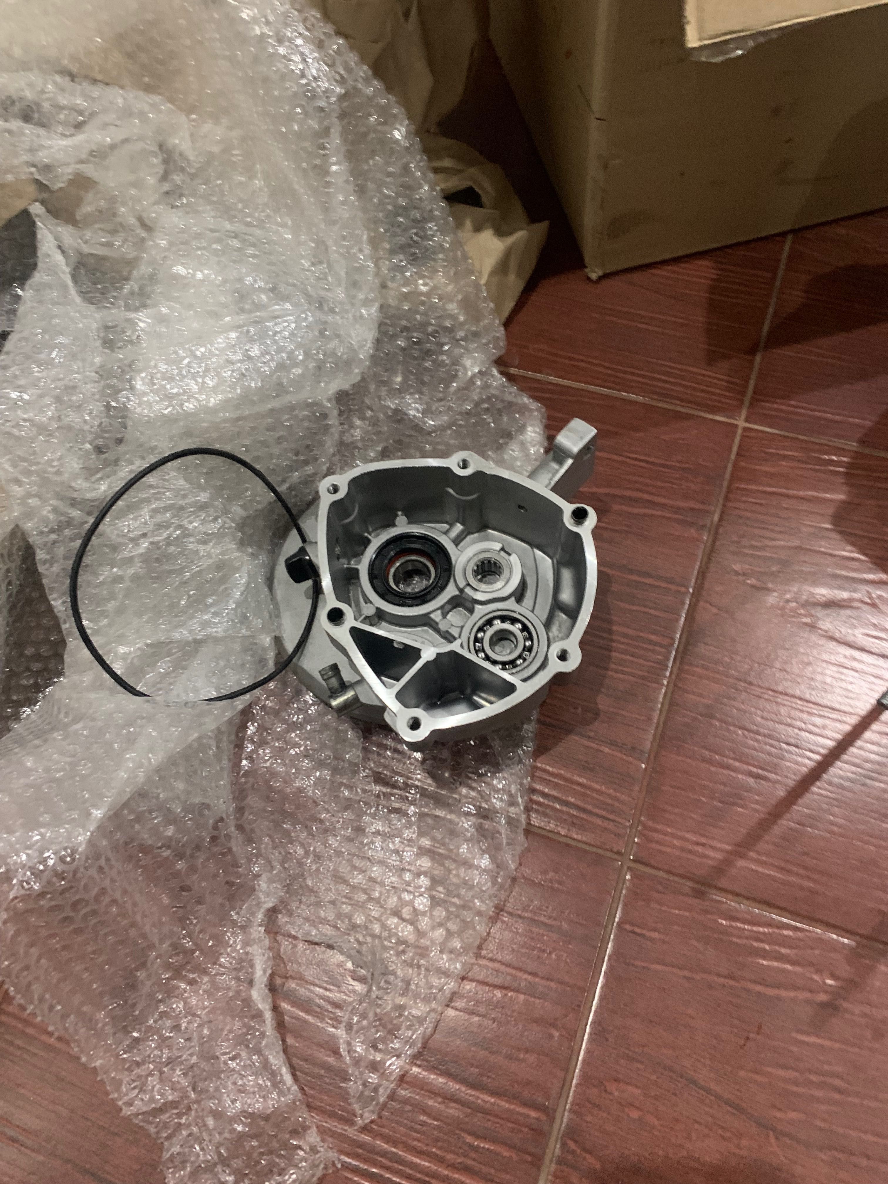 Двигун Aprilia Leonardo,Yamaha Majesty YP250
