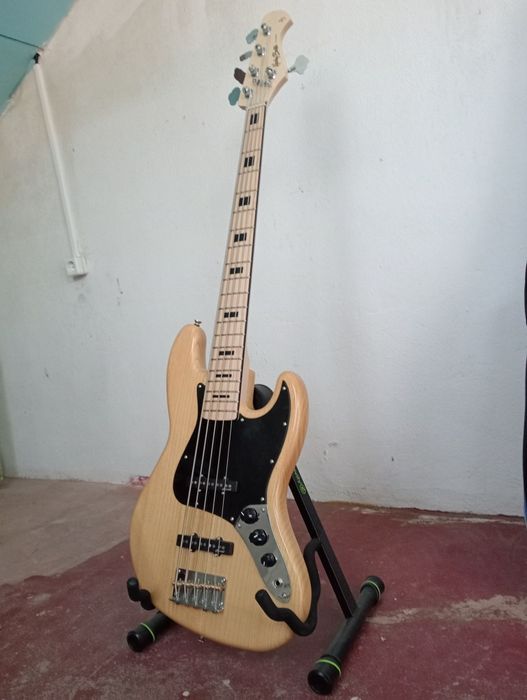 Harley benton jazz bass