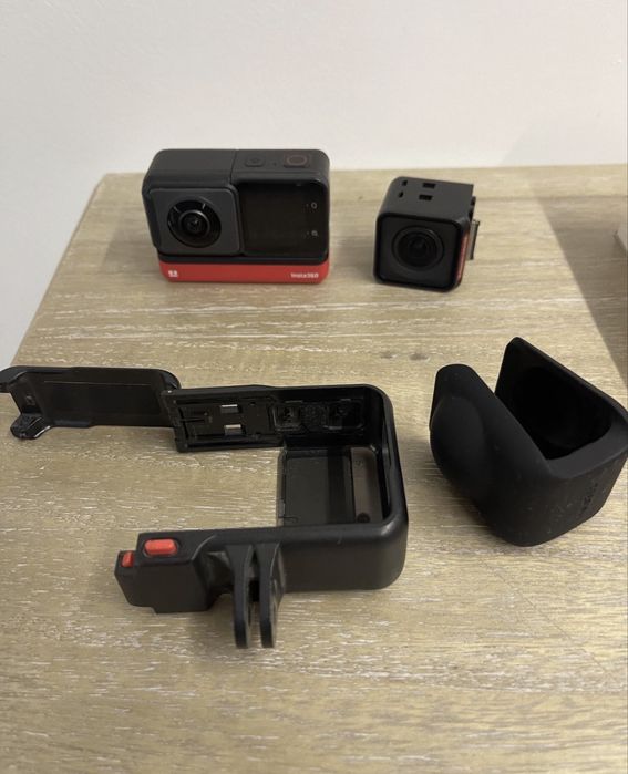 Insta one rs twin edition