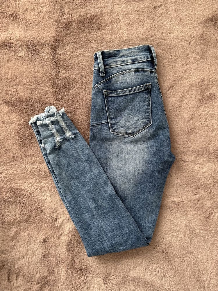 Spodnie jeansowe skinny 34 XS