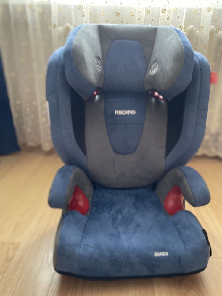 Автокрісто RECARO Monza