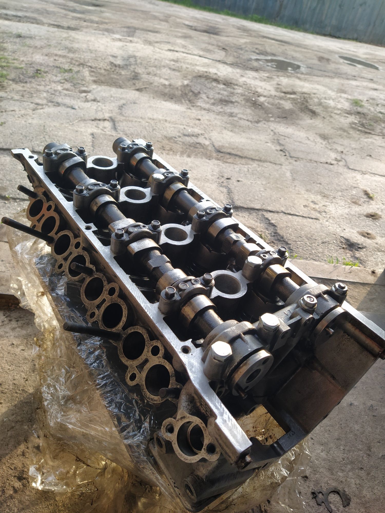 Продам головку змз 406