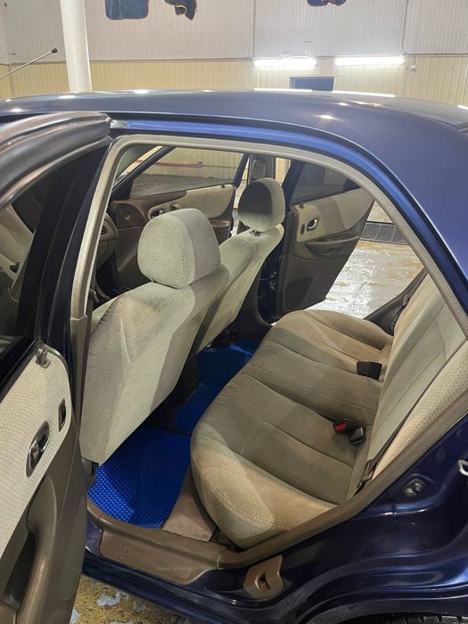 Продам Мазда 323 Автомат