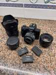 Canon M50 (c/ lente kit) + Lente Sigma + Lente Canon 50mm + Baterias