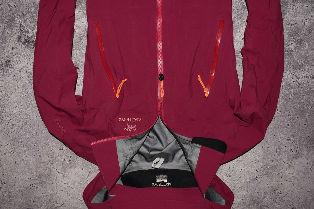 Arcteryx Beta AR GTX (Жіноча Куртка на Мембрані Горттекс Арк Gore Tex