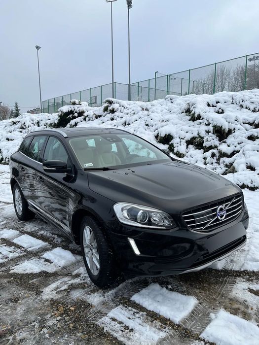 Volvo XC 60 Volvo XC 60 Summum D4 AWD 190 KM