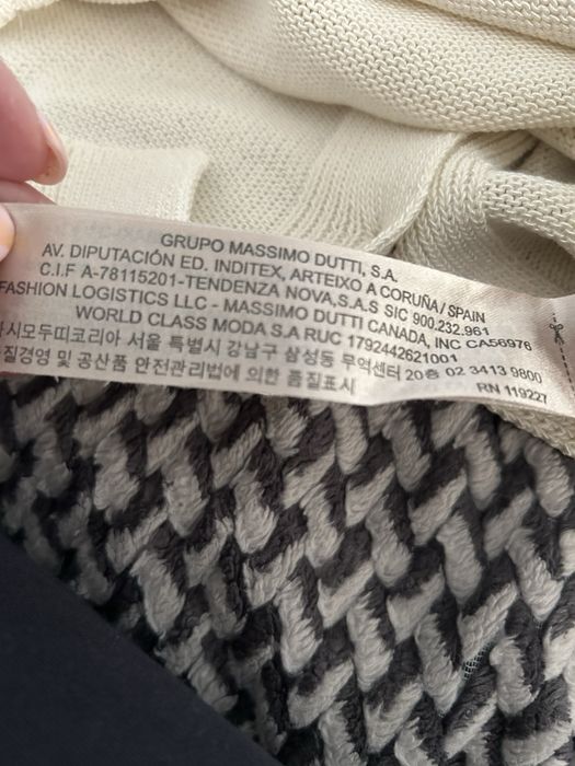 Sweterek Massimo Dutti L