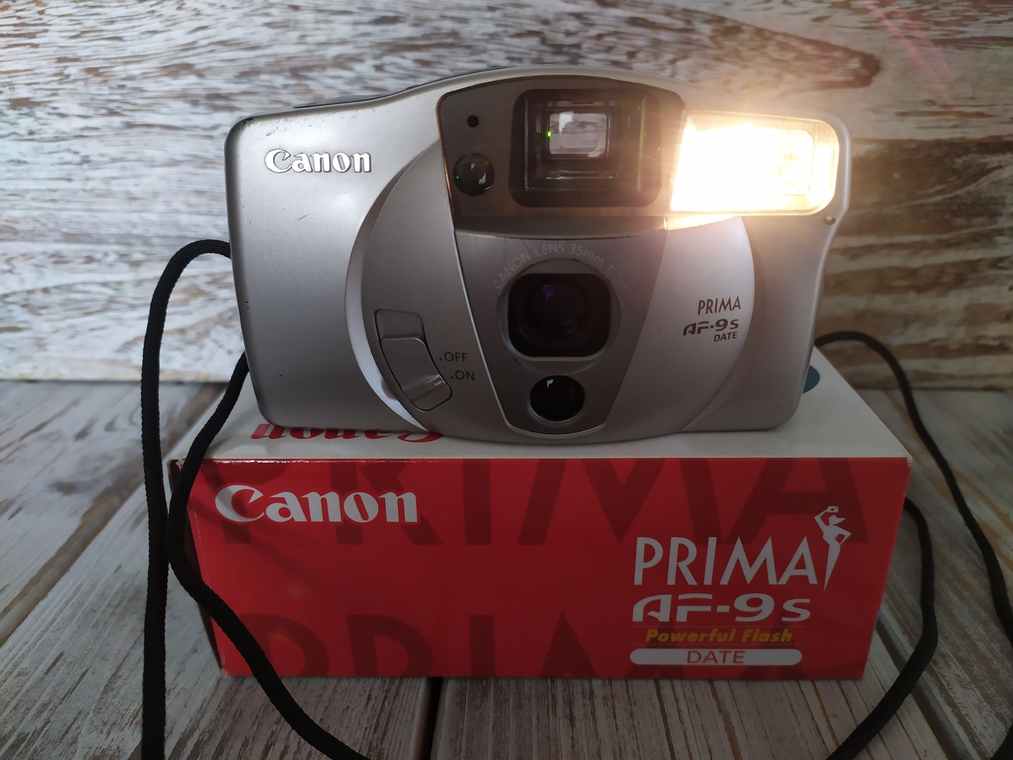 Aparat analogowy Canon Prima AF-9s