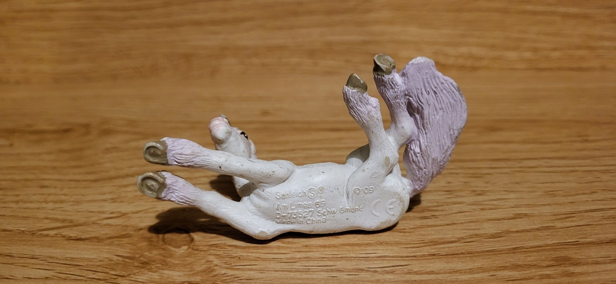 Schleich bayala leżący jednorożec figurka edycja limitowana z 2009