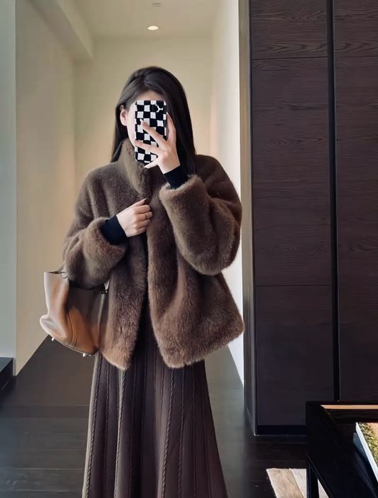 Екошуба шуба еко хутро норки кольору беж/шоколад р.S-M