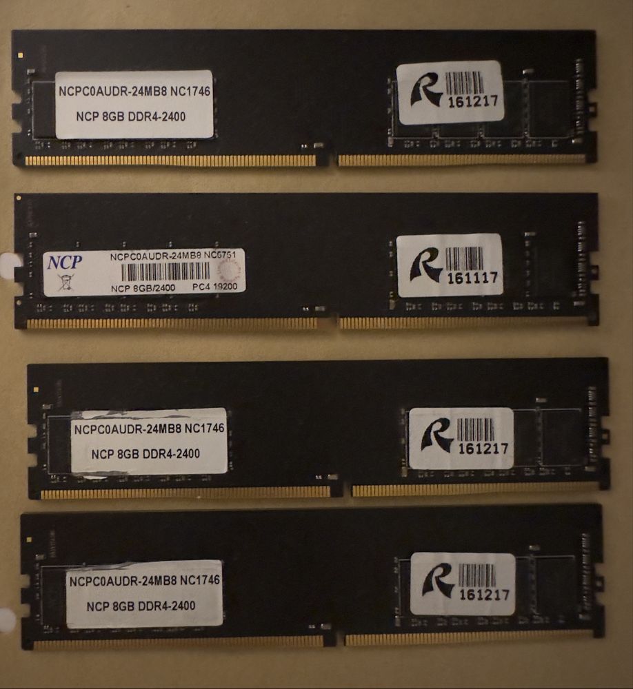 Операвтивная память DDR4-2400мгц 8гб